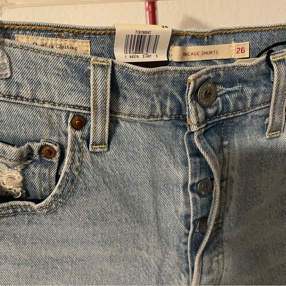 LEVI’S Ribcage Denim Shorts - Size 26 NWT - Picture 3 of 4